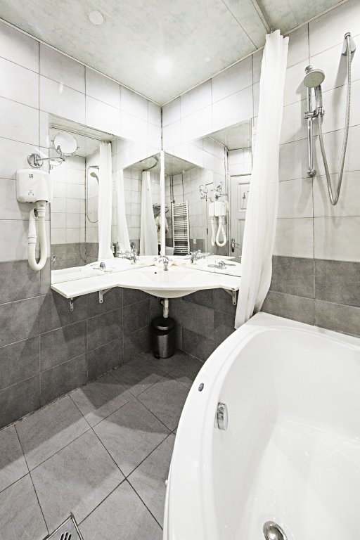 Relax Comfort Suites - 346