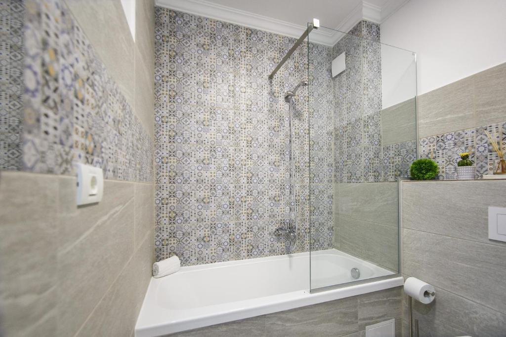 Retreat to a Stylish Home at West Residence - 607