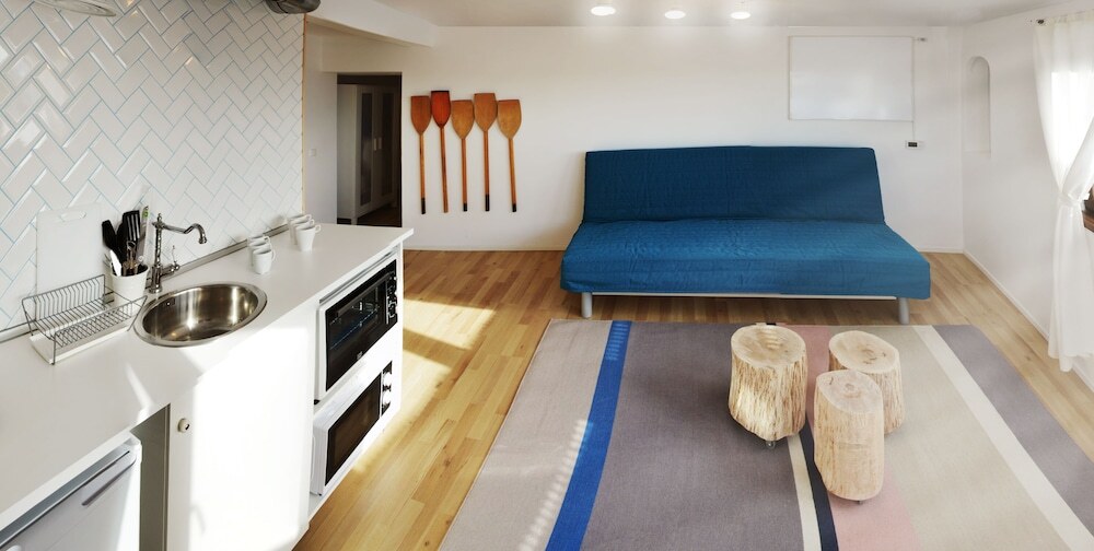 River Studio - 877