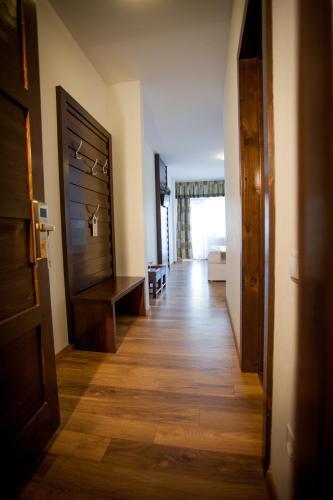 Roata Faget Inn - 99