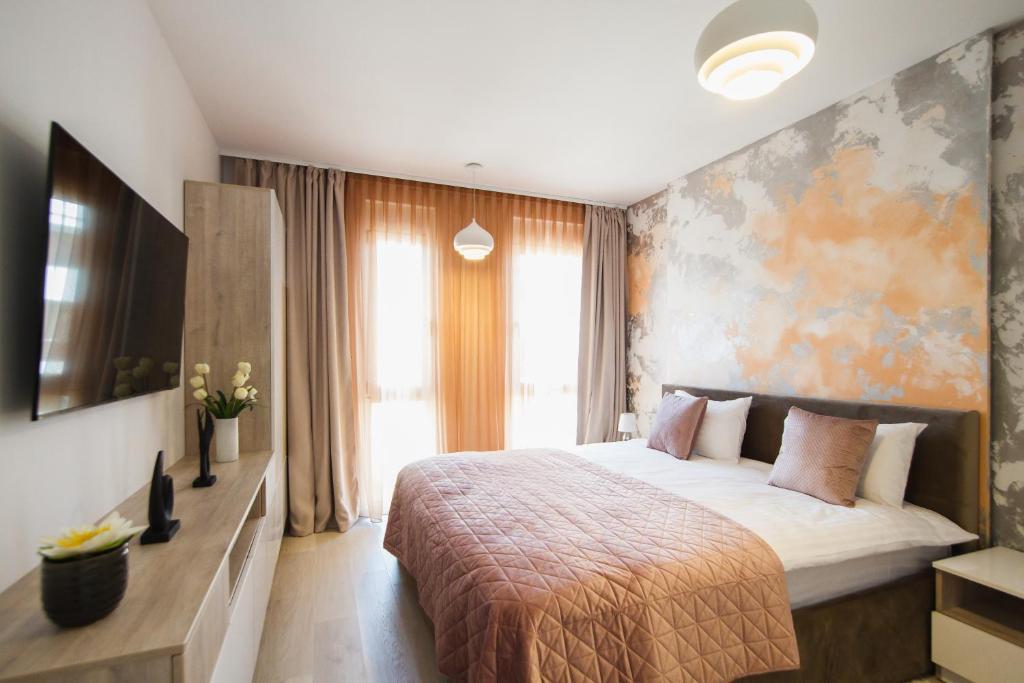 Romantic getaway at West Residence - 897