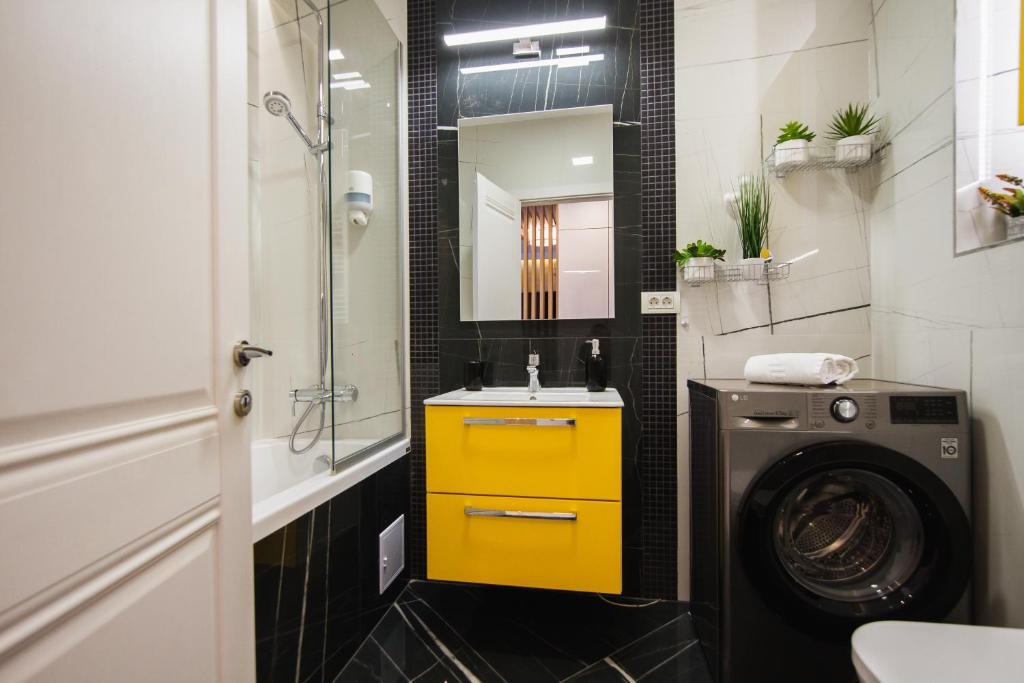Romantic getaway at West Residence - 770