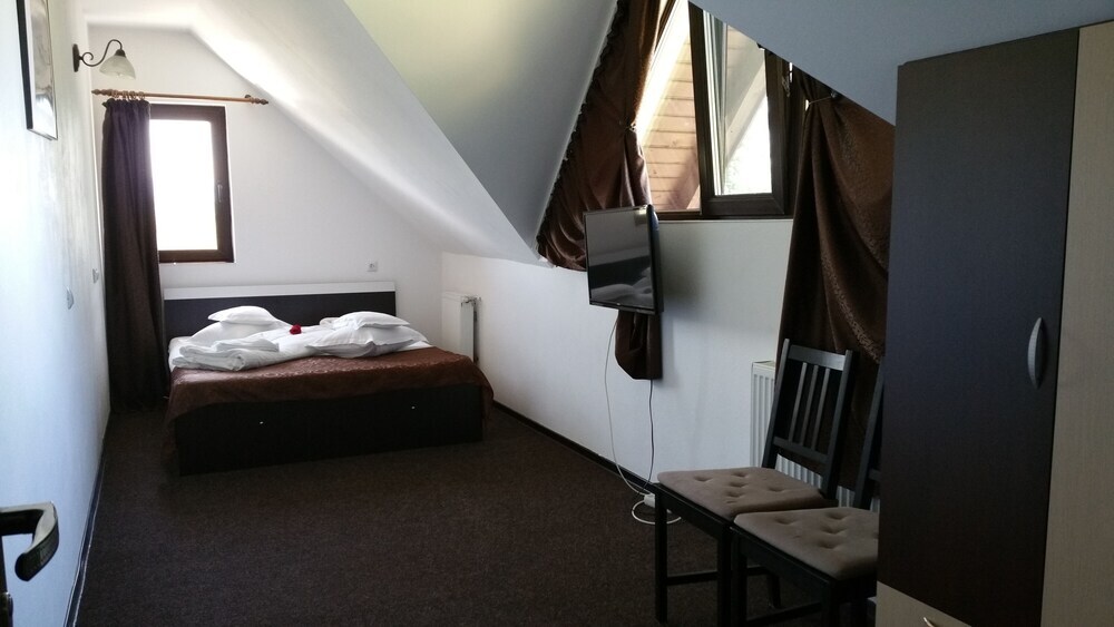 RosenVille - 679