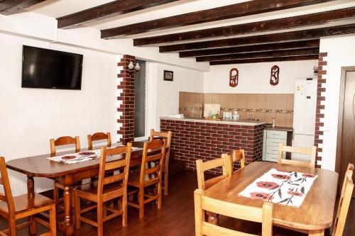 Rustic Argesean - 846