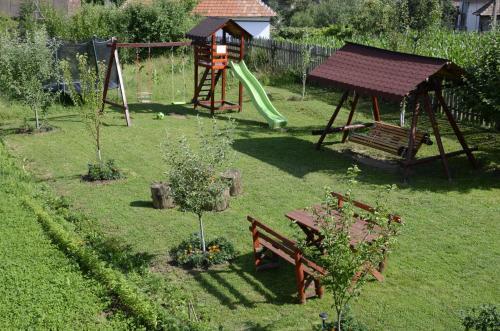 Rustic Argesean - 943