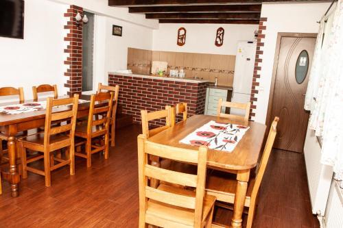 Rustic Argesean - 355