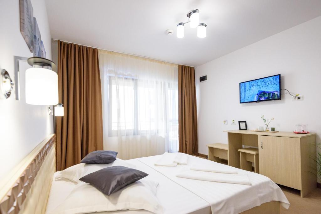 SaloS Beach Resort - 649
