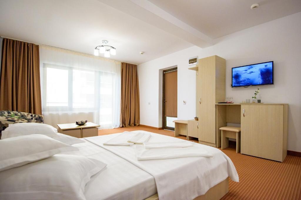 SaloS Beach Resort - 934