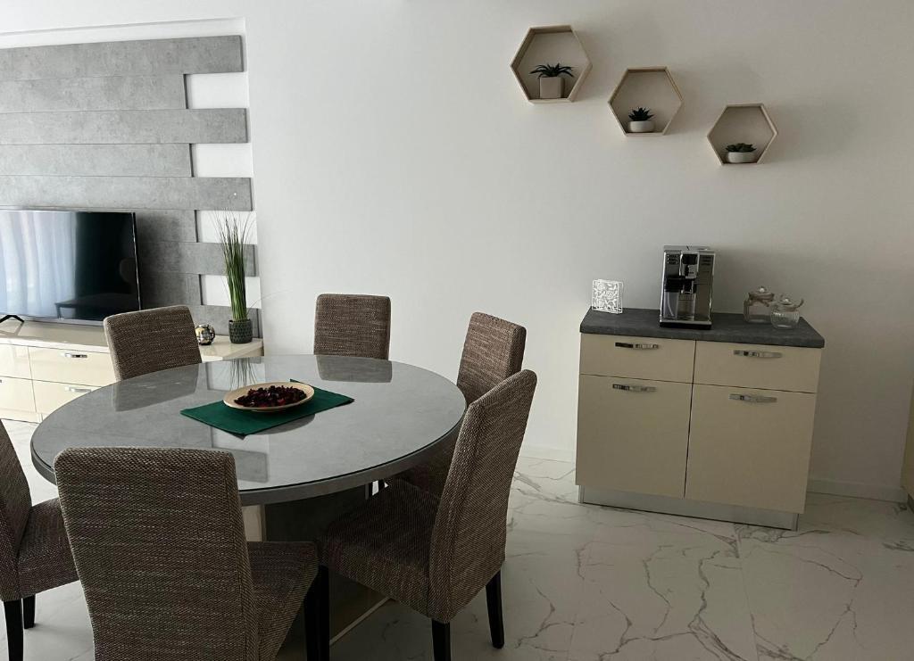 SEA ON Sunrise Apartment - 799