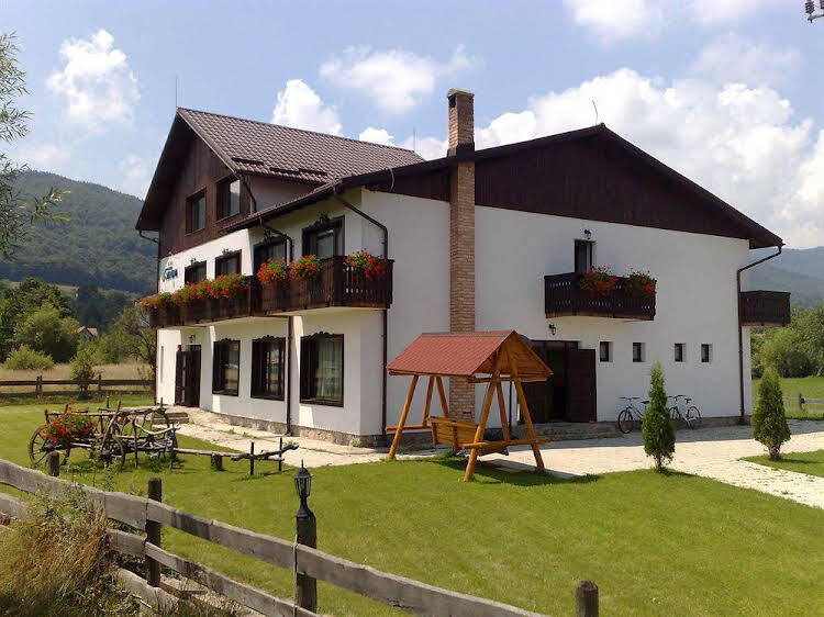Serena Guesthouse Bran - 786