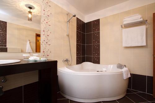 Seven Boutique Villa - 950