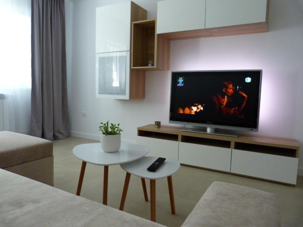 SimpliCity Apartament - 303