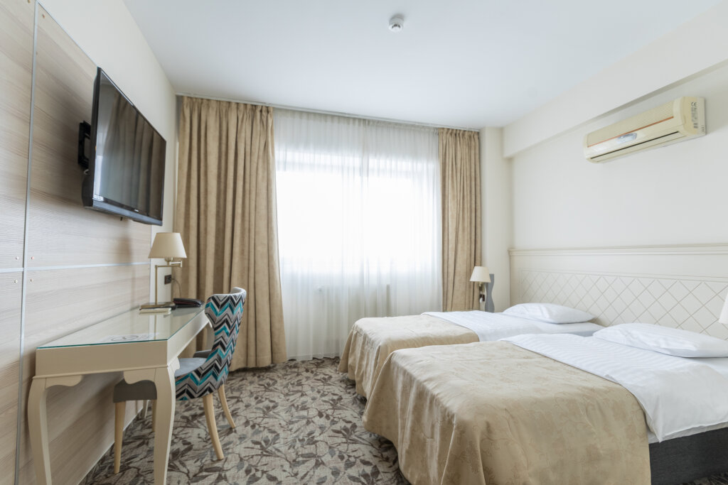 Siqua Hotel - 369