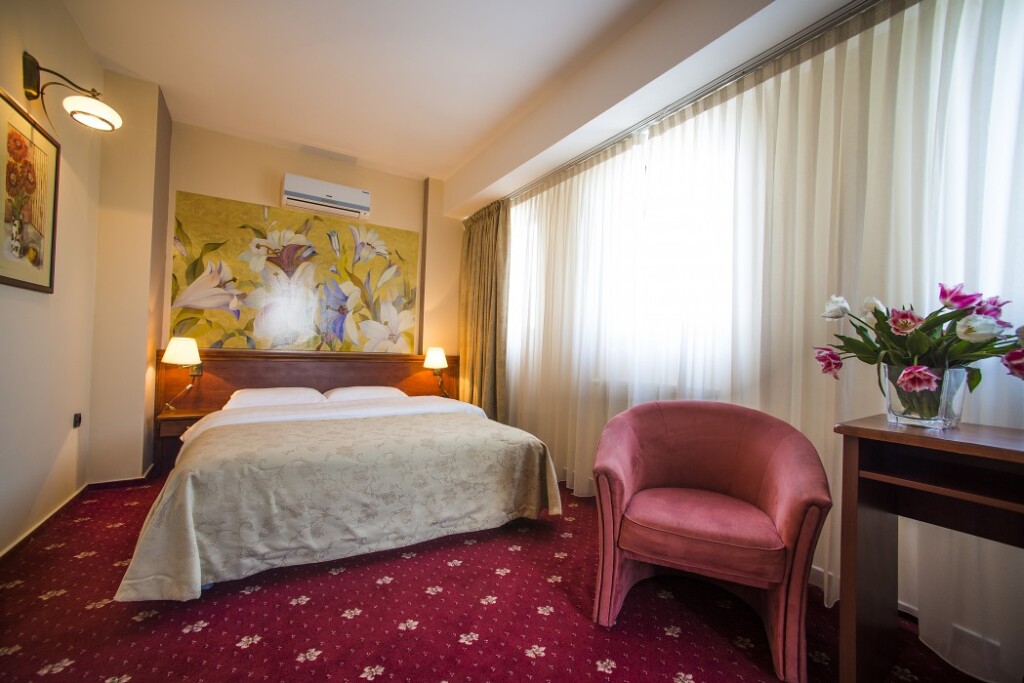 Siqua Hotel - 240