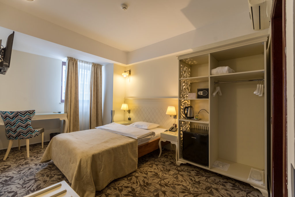 Siqua Hotel - 874