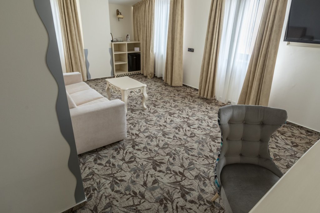Siqua Hotel - 401