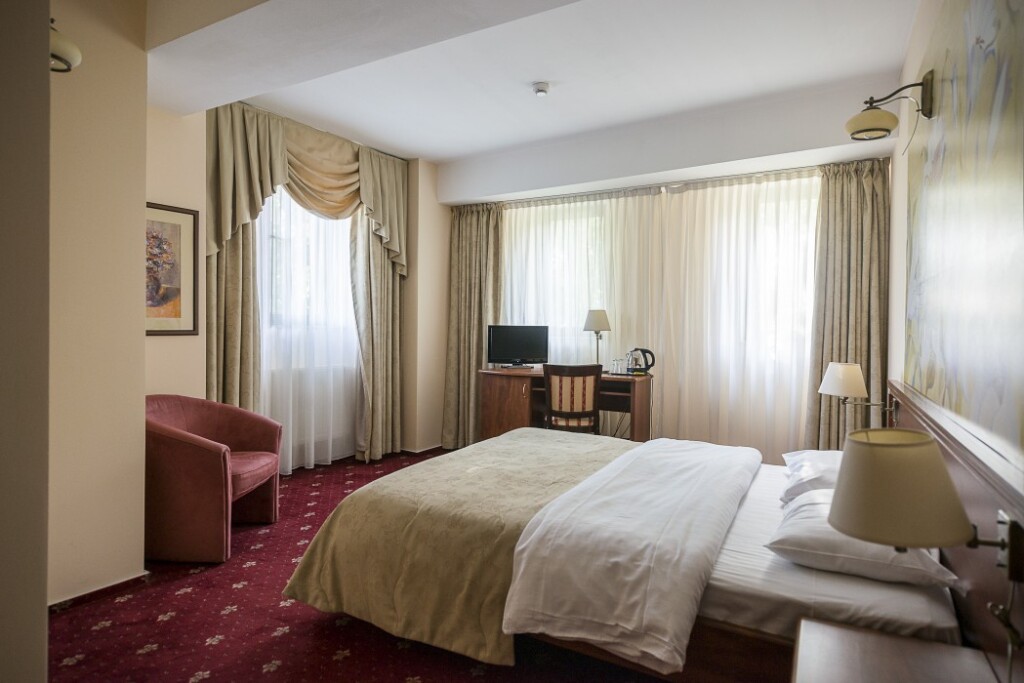 Siqua Hotel - 176