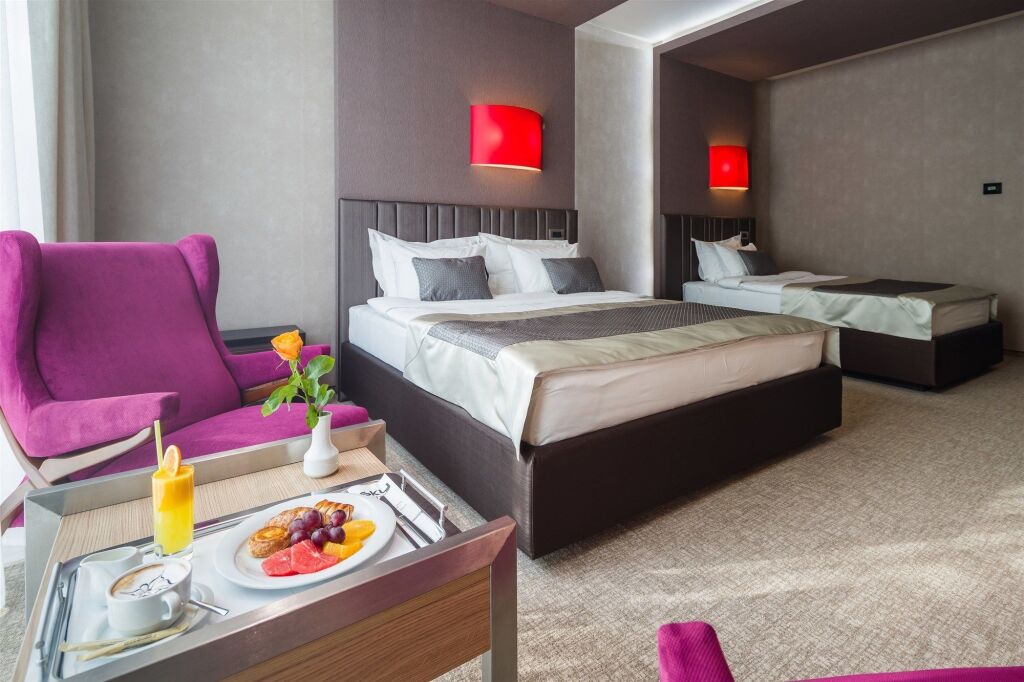 Sky Blue Hotel & Spa - 115