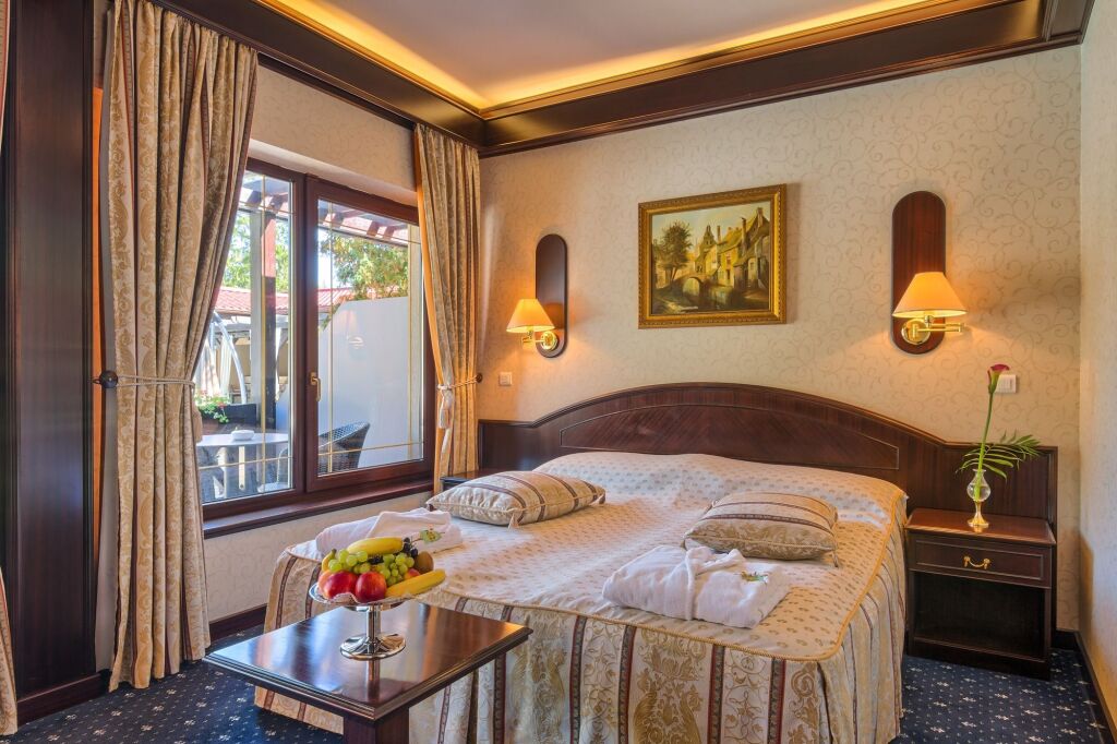 Snagov Club - 3