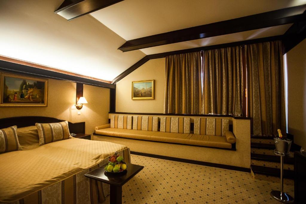 Snagov Club - 528