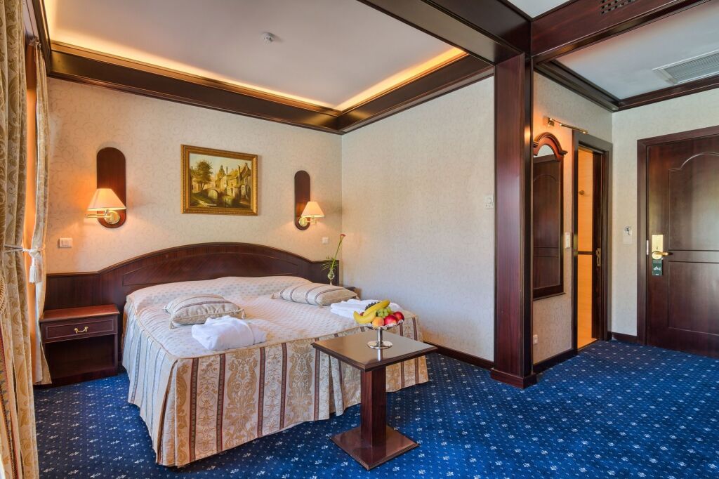 Snagov Club - 323