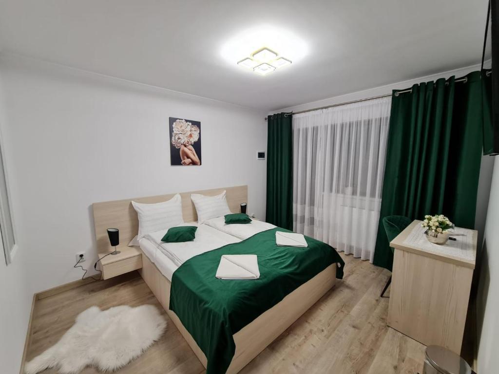 Splendid House - 646