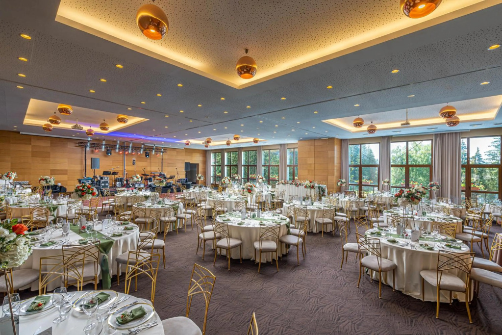 Ana Hotels Sport Poiana Brasov - 979