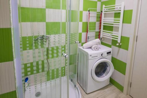 Studio Apartment - 889