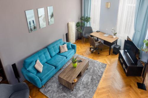 Stylish Studio Kronstadt - 562