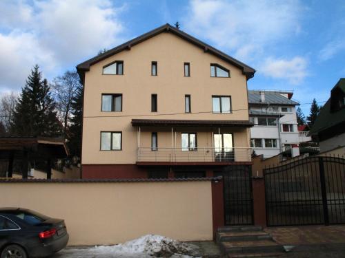 Sun House - 264