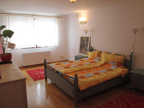 Swallows' Hostel - 488