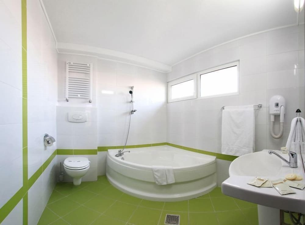 Hotel Sydney - 330