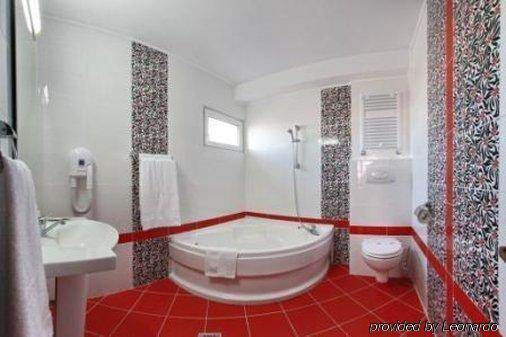 Hotel Sydney - 2