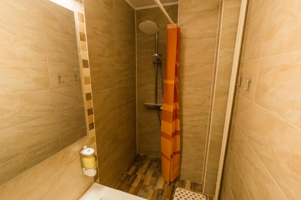 Tania Grand Apart - 346