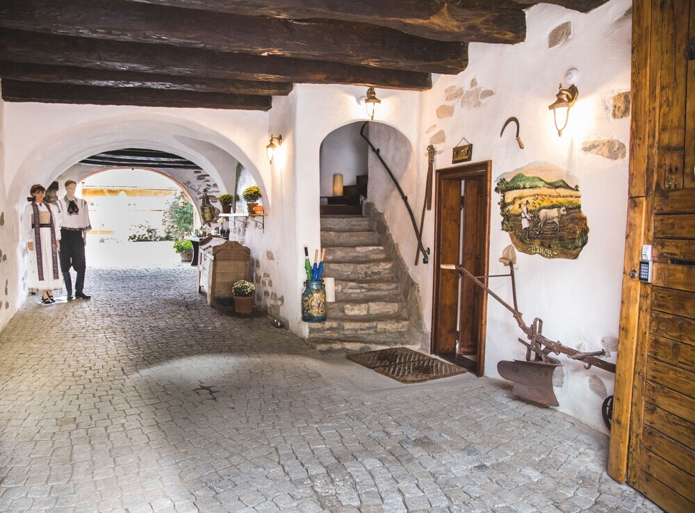 Taschler Haus Boutique - 519