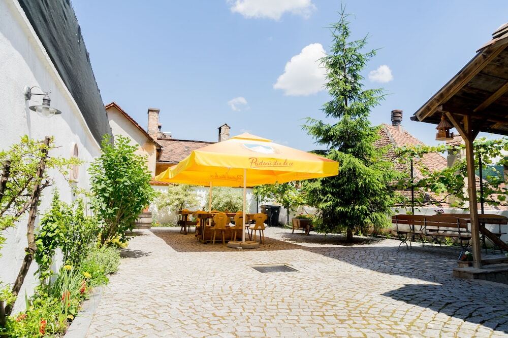 Taschler Haus Boutique - 261