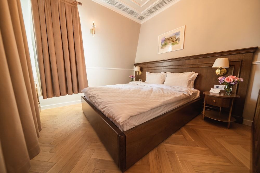 Templum Clava - 883