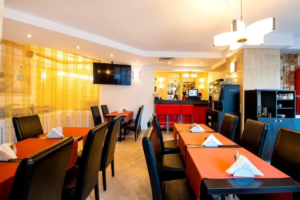 Hotel Duke Armeneasca - 59