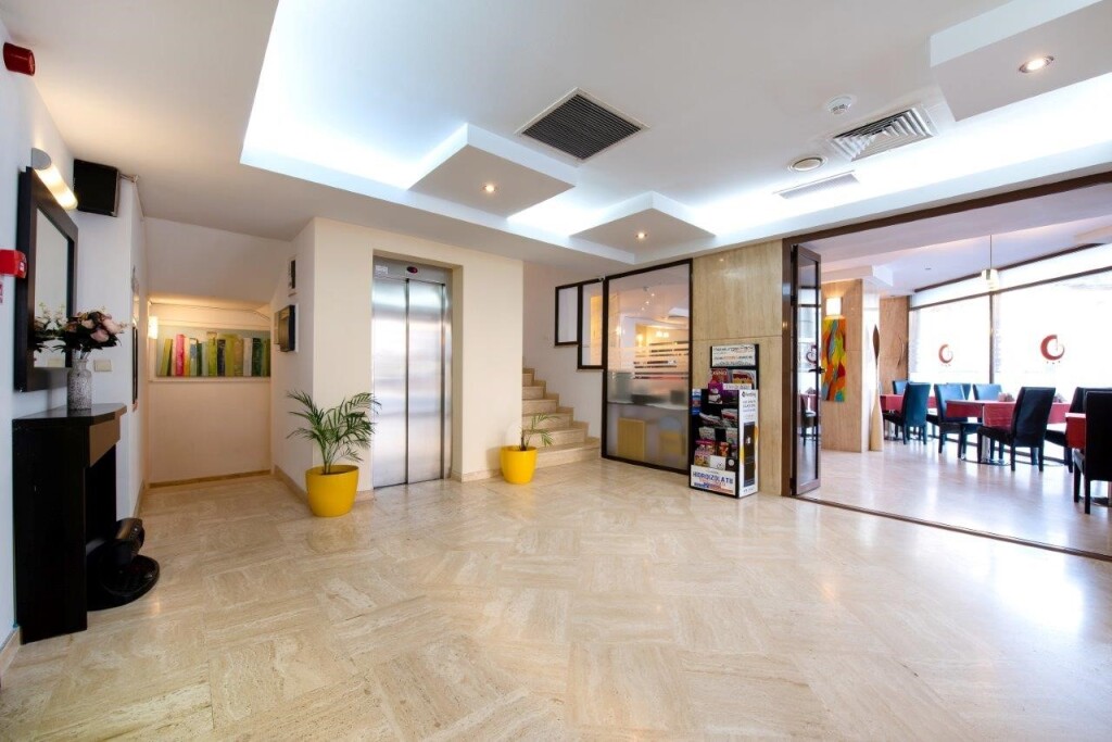 Hotel Duke Armeneasca - 207