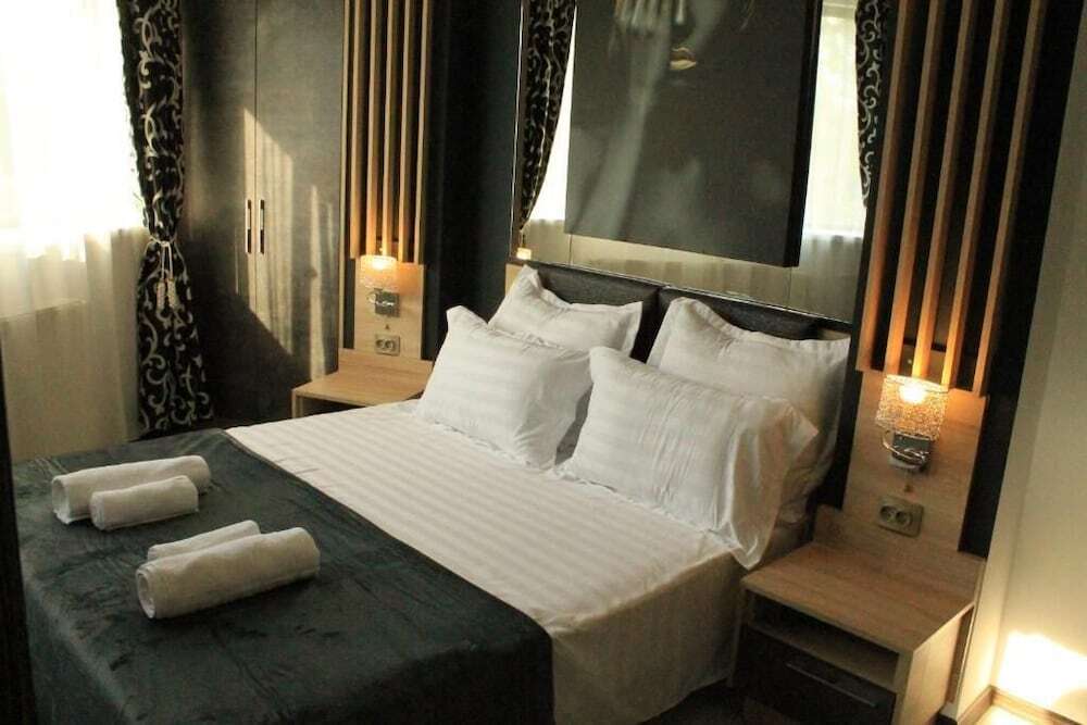 The Line Hotel - 489