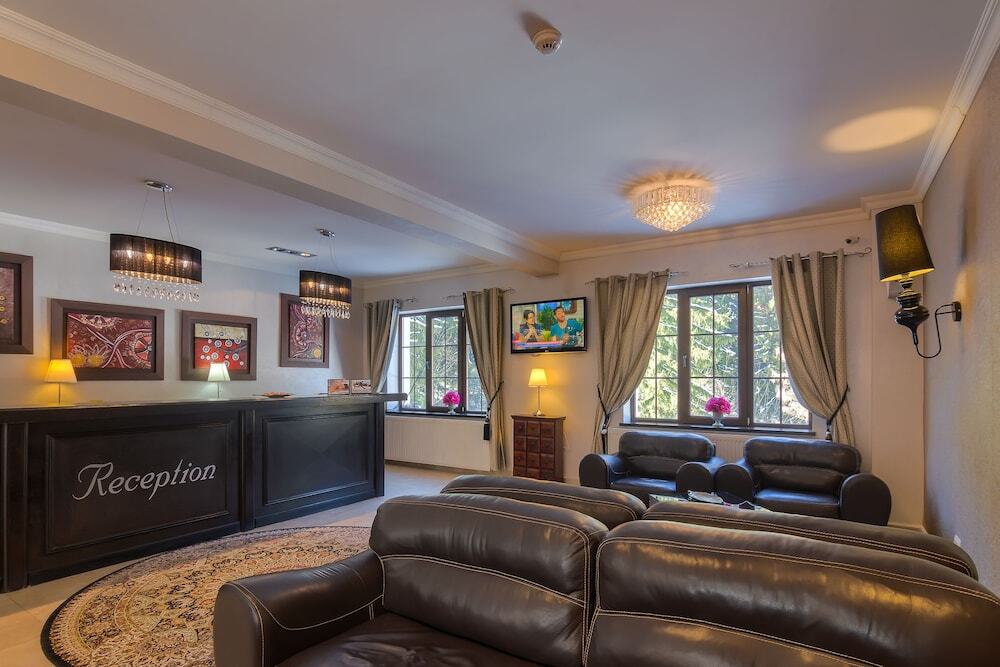Rizzo Boutique Hotel - 229