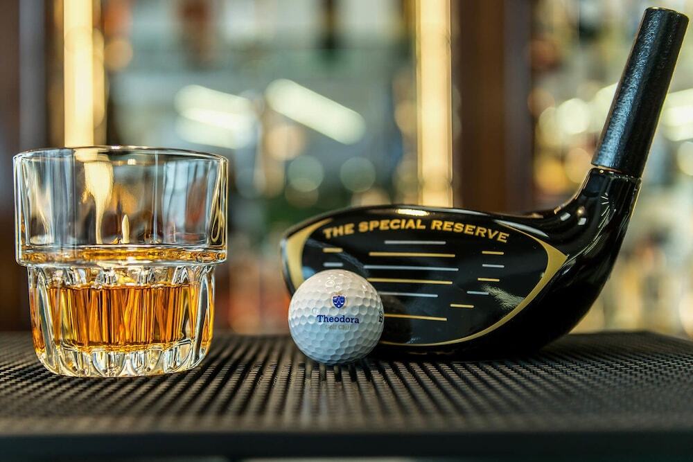 Theodora Golf Club - 690