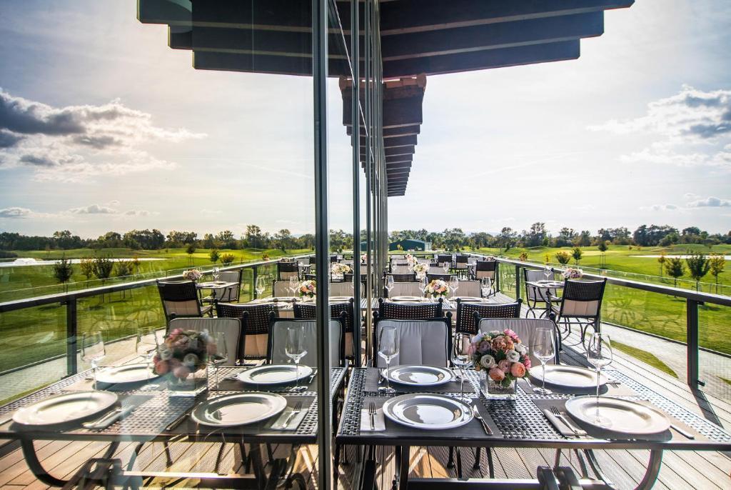 Theodora Golf Club - 328