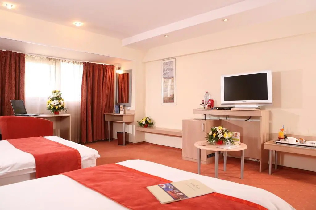 Holiday Inn Bucharest - Times - 172