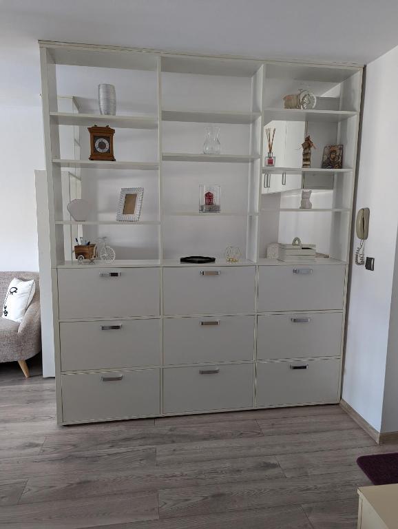 Tin Apartment - 780