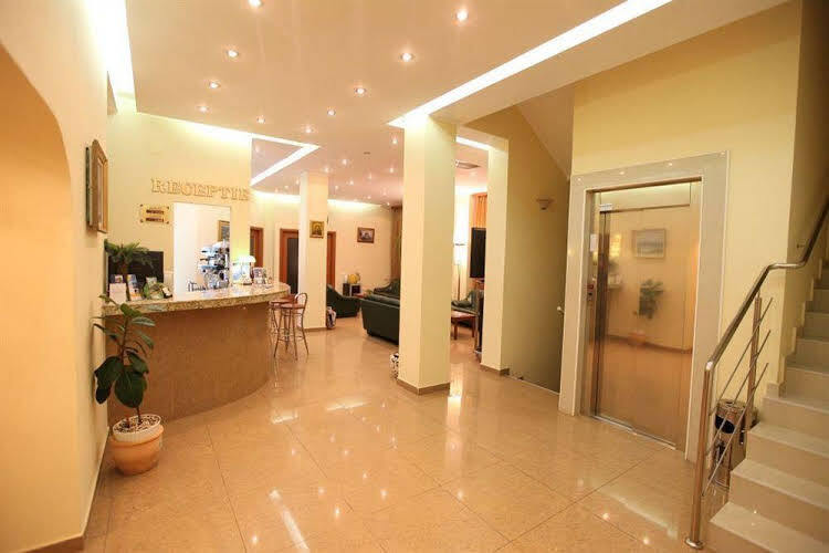 Hotel Traian - 669