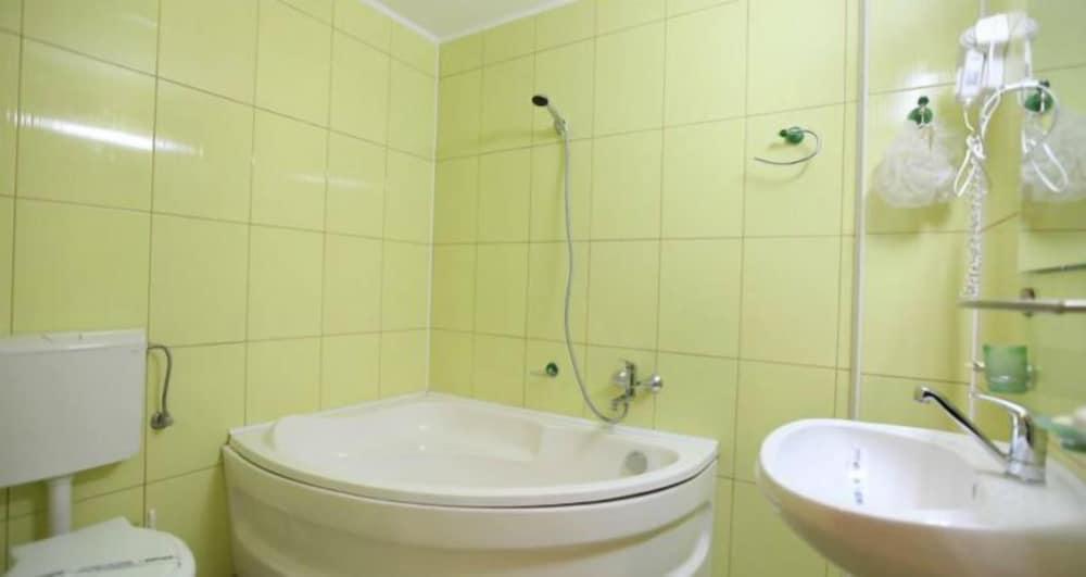 Hotel Traian - 360