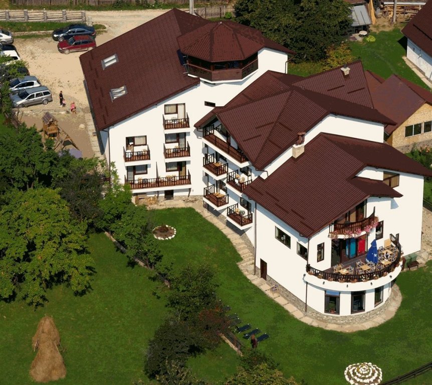 Transylvanian Inn - 344