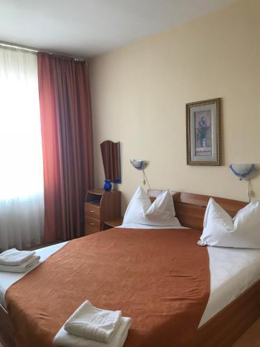 Hotel Triumph - 772