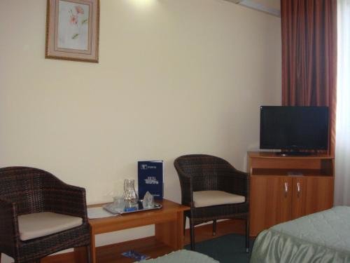 Hotel Triumph - 523